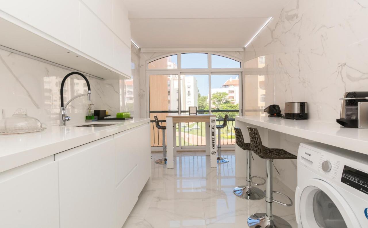 Houze_Lovely Flat With Swimming Pool! Cascais Esterno foto