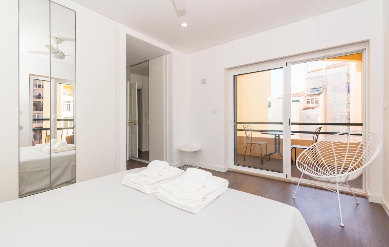 Houze_Lovely Flat With Swimming Pool! Cascais Esterno foto